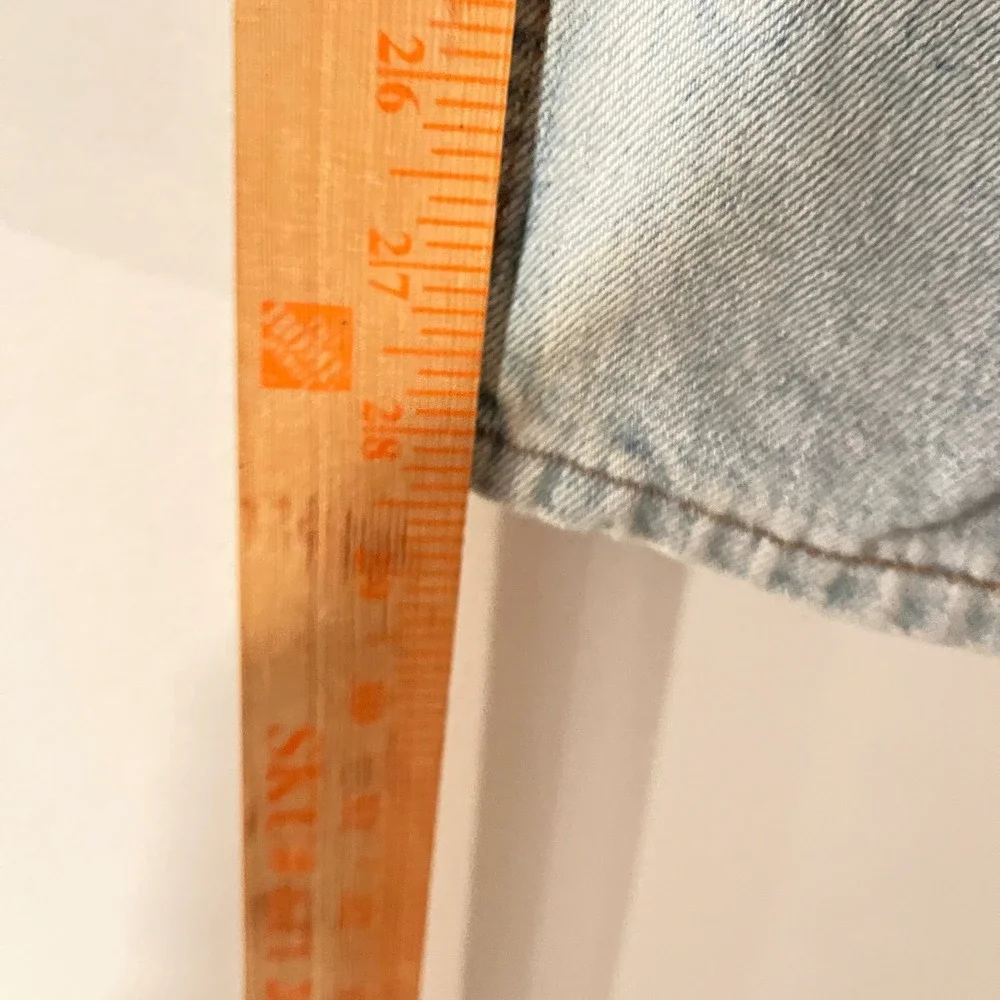 Vintage Levis 555 Relaxed Fit Straight Leg Jeans Light Wash 32x30 Made in USA